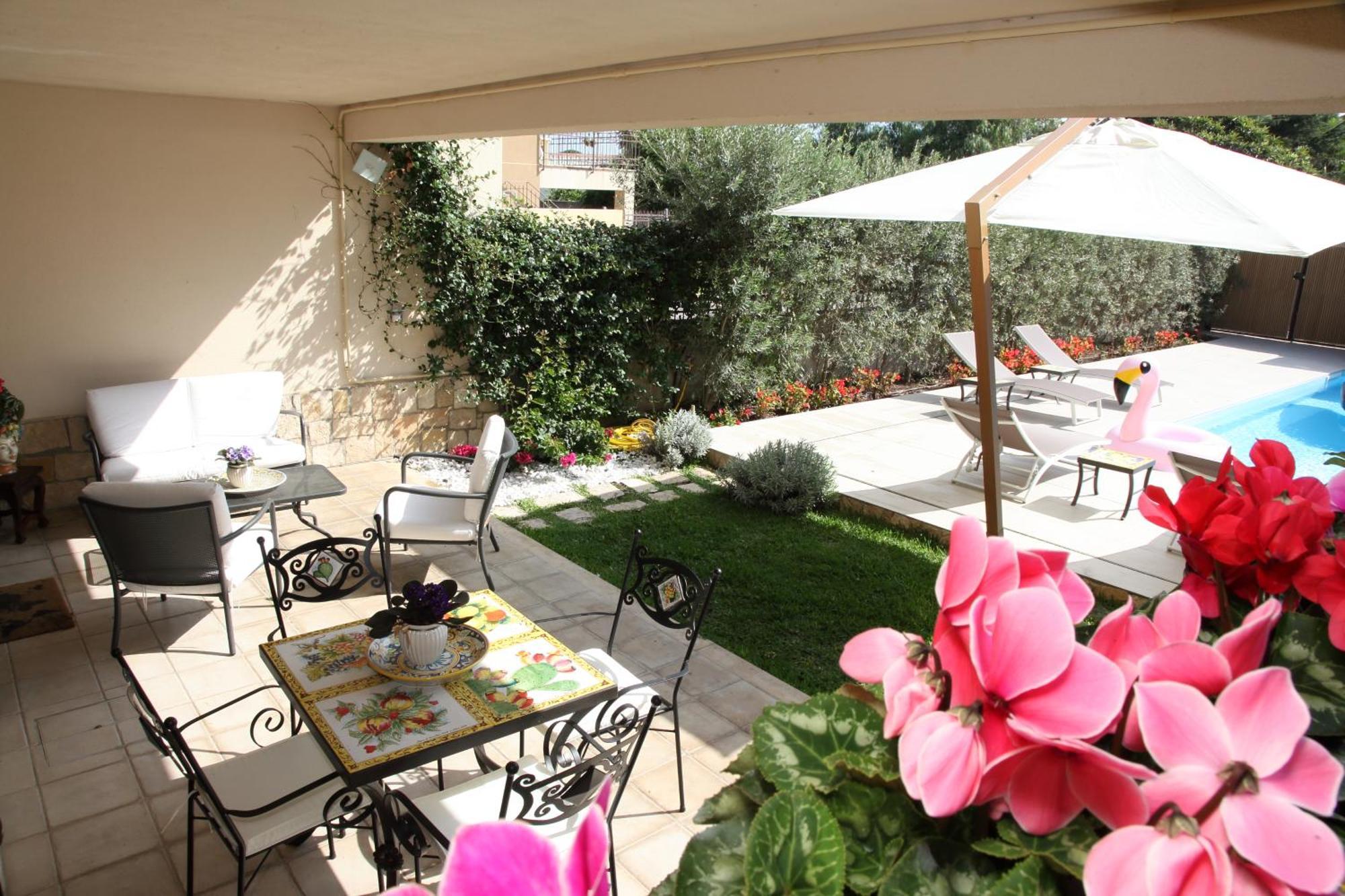 Domus Aurige Bed and Breakfast Messina Exteriör bild